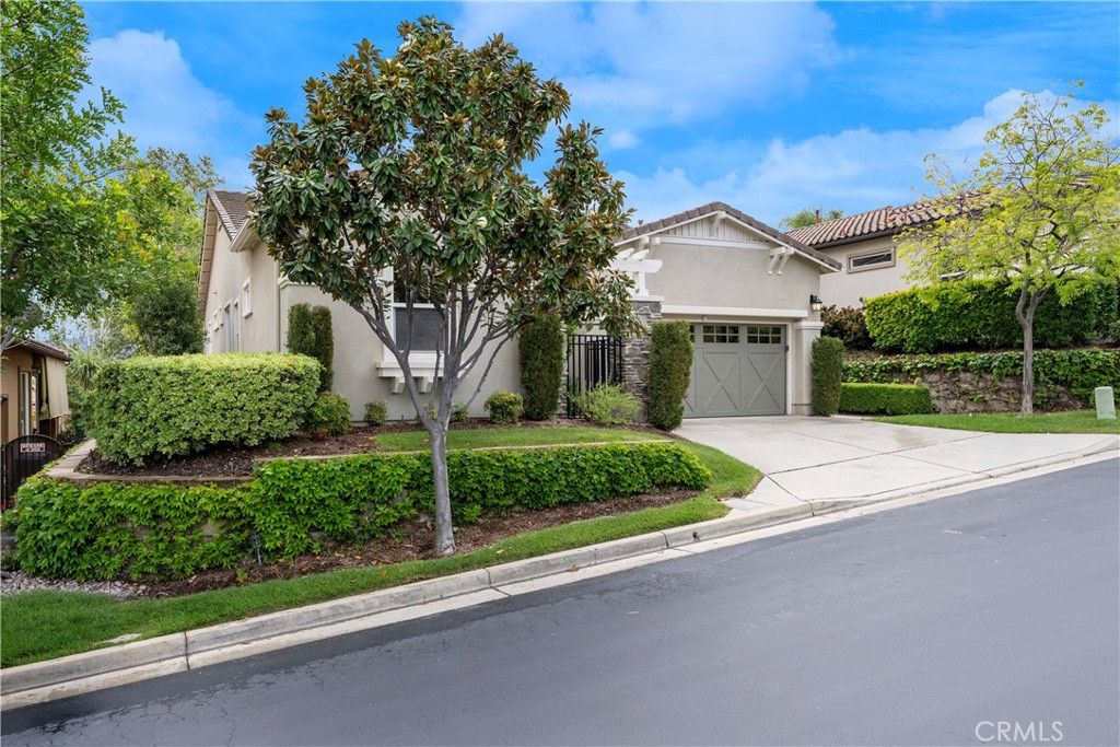 Photo of 24204 Nobe St, Corona, CA 92883 (MLS # IG26084252)