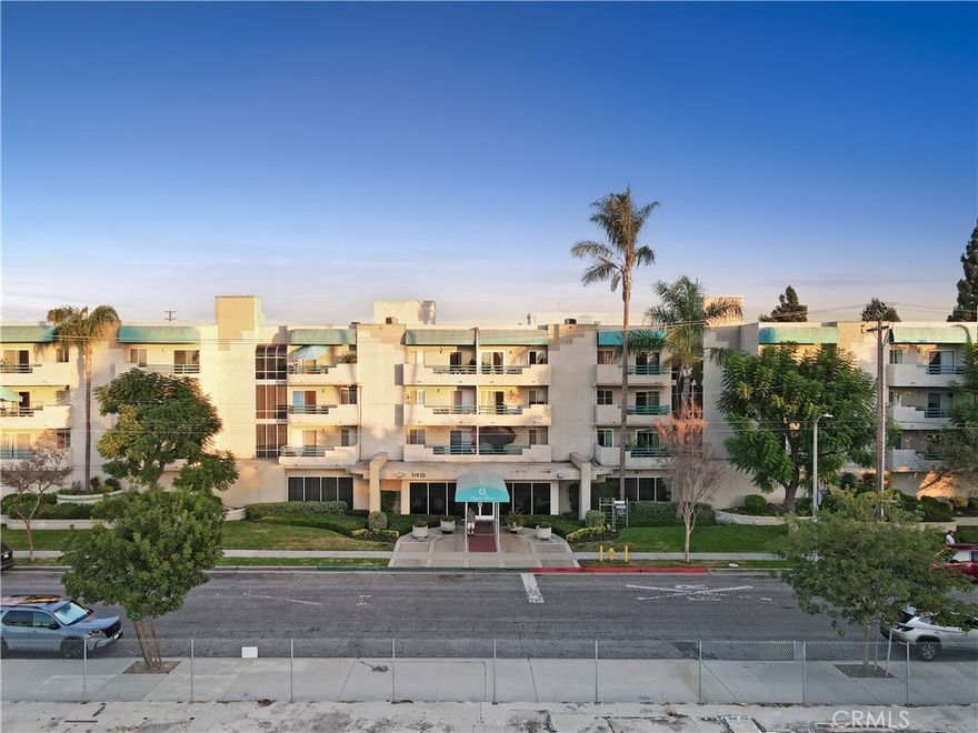 First level 1 bedroom, 1 bath senior (55+) condo in the heart of Downey! The condo consists of a spacious living room, kitchen with appliances included, inside laundry, a large balcony with extra storage, AC unit, and the there's fresh paint and new carpet so you can move right in. The property has one covered parking spot, an entrance lobby for guests, and a clubhouse for get-togethers or to relax at. It's located near downtown Downey and near Downey PIH and other doctor's offices.