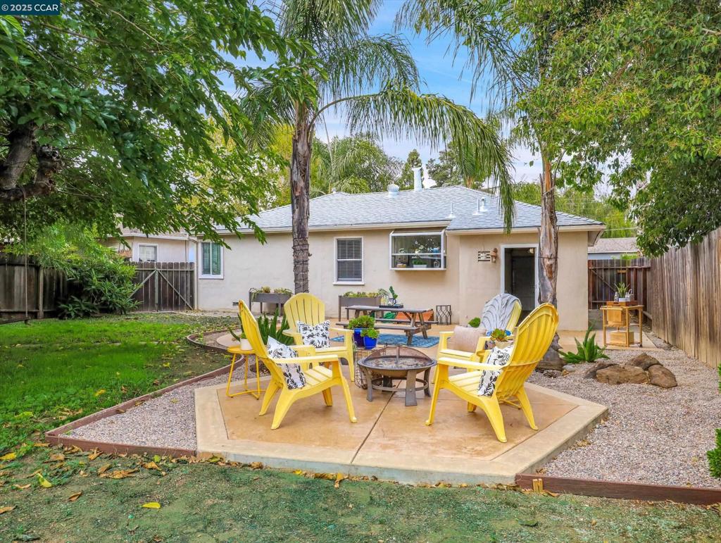CRAWFORD VILLAGE - Residential