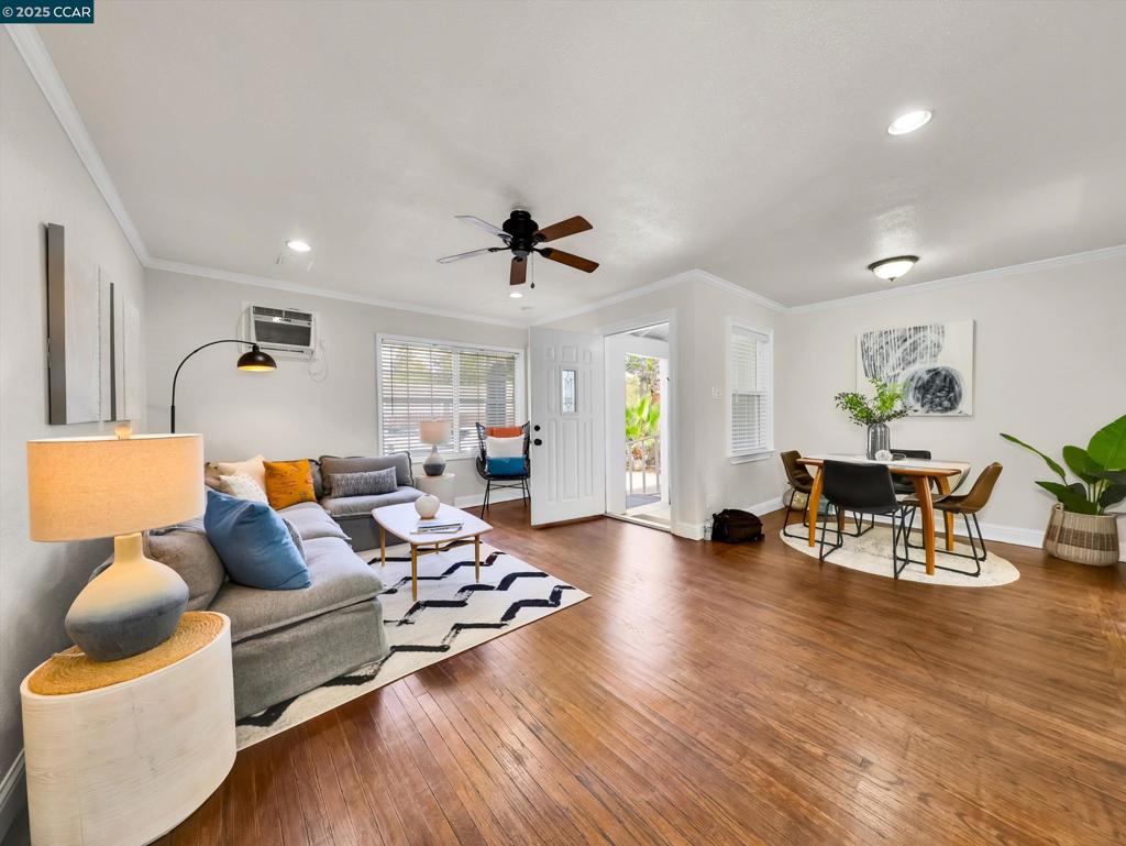 CRAWFORD VILLAGE - Residential