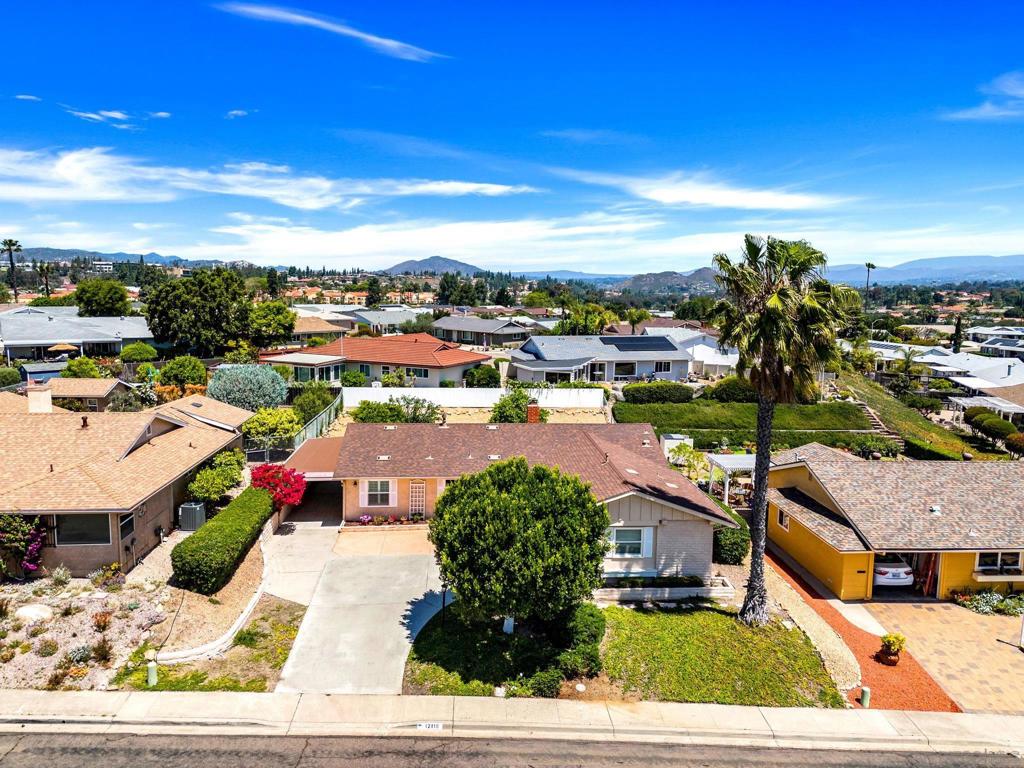 12118 Obispo Rd