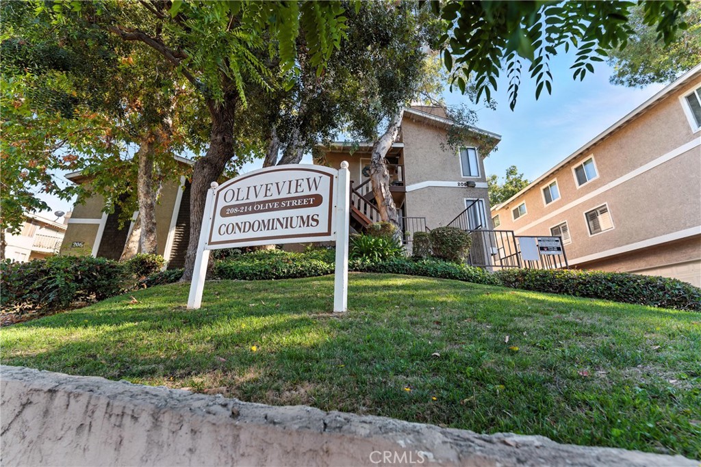 Welcome home to your updated 2 bedroom / 2bath single story end unit condo in the city of La Habra. As you walk through the front door, you will immediately notice the beautiful fireplace. The living room flows into the open kitchen. The kitchen has been updated with recessed lighting, flooring, and counters. Both bedrooms are generously sized and there are 2 full bathrooms with a shower/tub combo. Your home also features in-unit laundry! Don't forget about the large, detached 2 car garage with automatic openers. Come and take a look before it's gone!