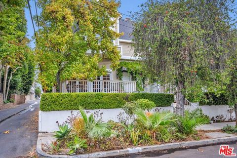 Photo of 824 Amherst Avenue #1, Los Angeles, CA 90049 (MLS # 26671983)