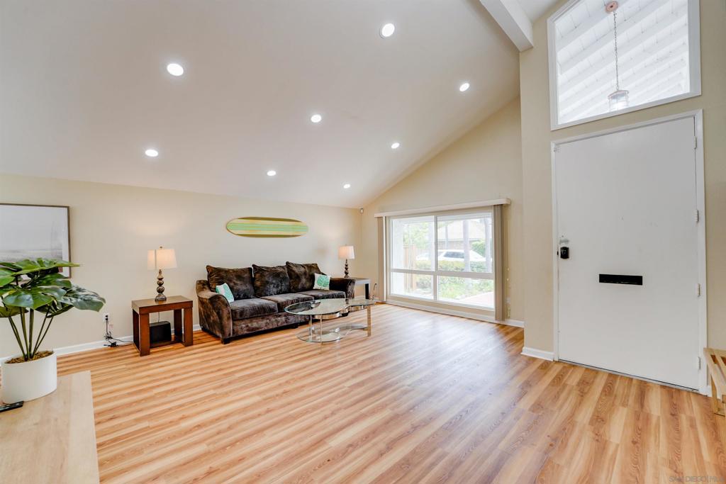 La Jolla - Residential Lease