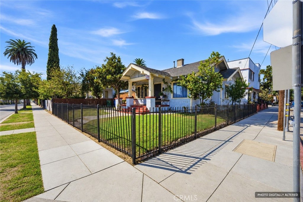 310 W 14th Street