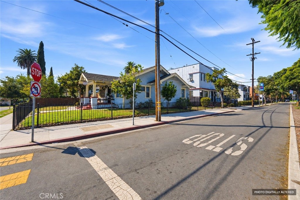 310 W 14th Street