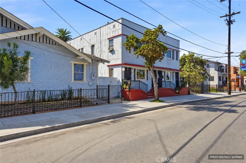 310 W 14th Street