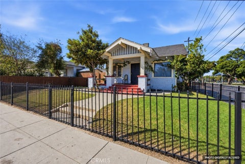 Photo of 310 W 14th Street, Long Beach, CA 90813 (MLS # PW26223046)