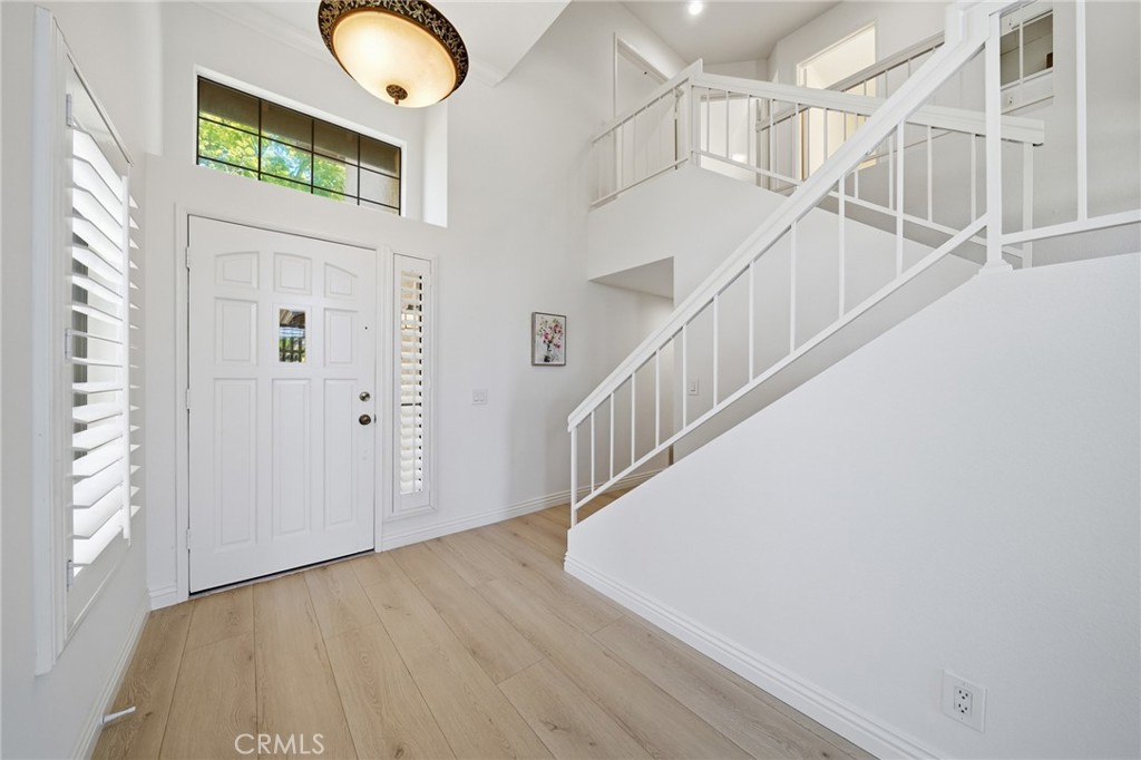 6231 E Twin Peak