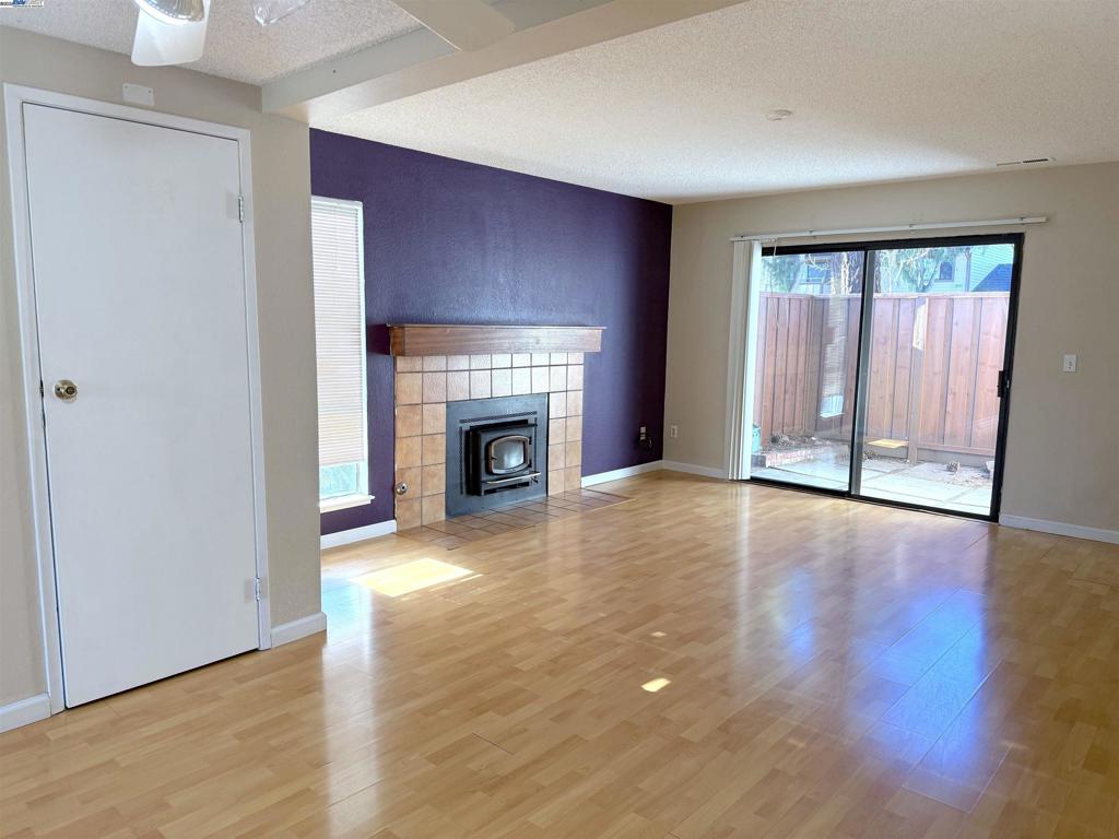 JOAQUINMUA - Residential Lease
