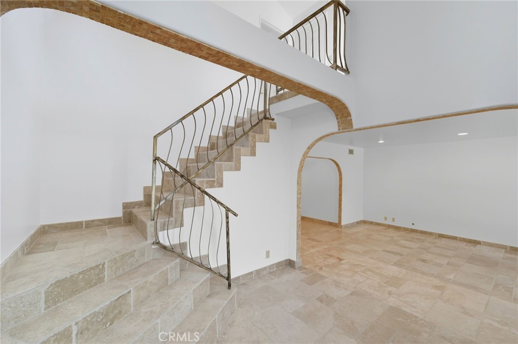 Properties 3 11260 Osborne