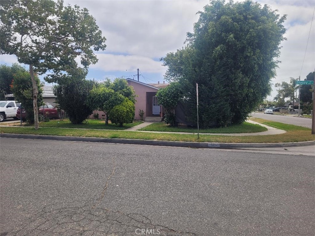 625 Shelley Street