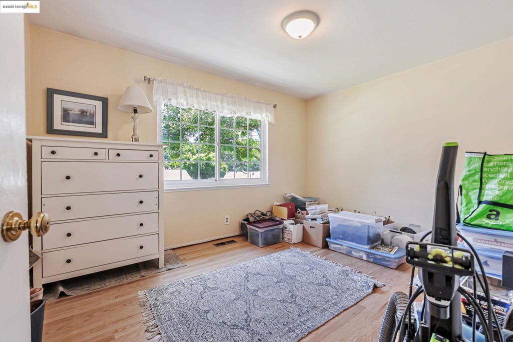 Not Listed - Residential