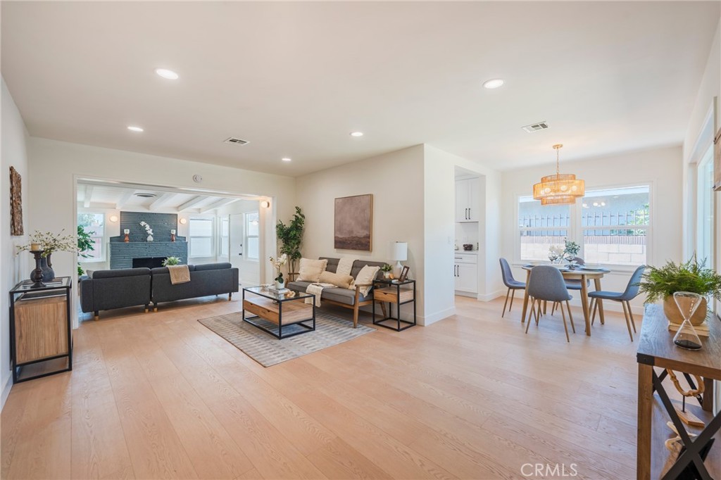 1015 S Castlegate Avenue