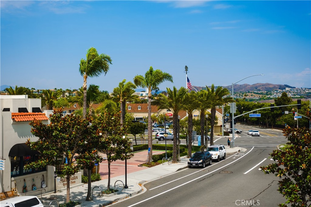 Del Prado Place - Residential
