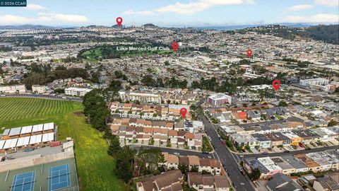 Photo of 108 108 Saint Michaels Ct Ct, Daly City, CA 94015 (MLS # 41126210)