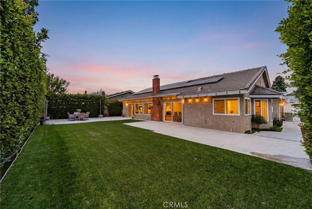 2998 Primrose Avenue
