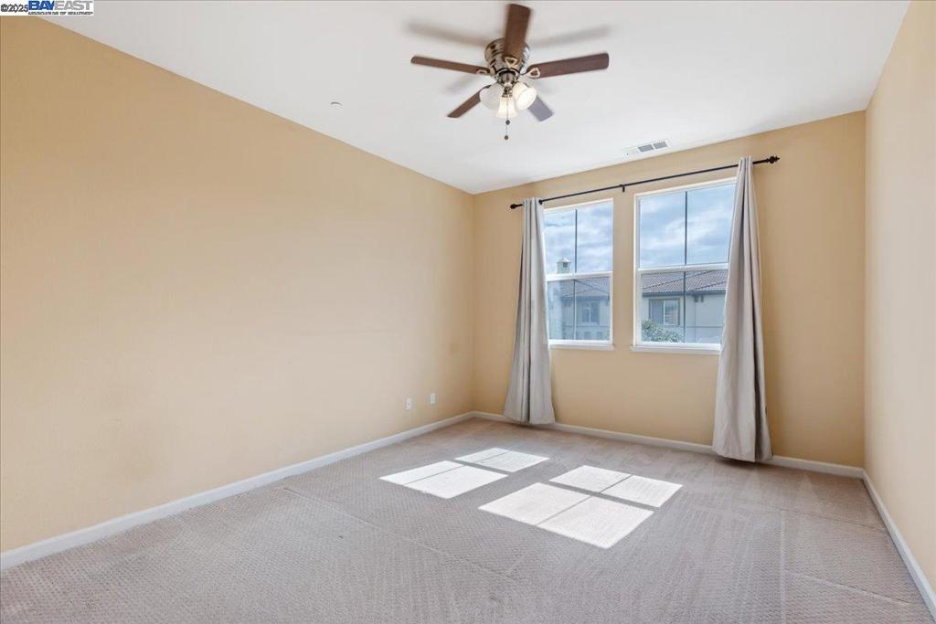 HAYWARD - Residential