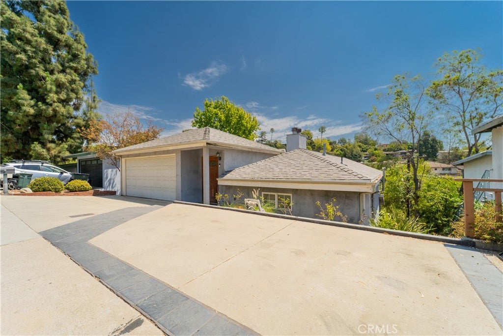 354 Tamarac Drive
