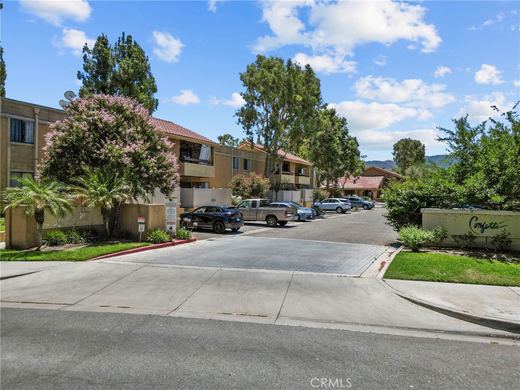 Welcome to your new home! This turnkey condo is located in the desirable Santa Clarita Valley. With 2 bedrooms and 2 bathrooms, this 850 sqft home is perfect for anyone looking for a little bit of extra space. The open-concept floor plan allows for plenty of natural light, and the wood laminate flooring gives the home a modern touch. You’ll love spending time in the living room, complete with a sliding glass door leading out to your own private patio – perfect for BBQs with friends and family. The kitchen is a dream come true for any cook, with lots of cabinets, granite counters, built-in stainless steel appliances, a breakfast bar, and a pantry. And don’t forget about the dining area – perfect for hosting dinner parties or holiday celebrations. Each of the two bedrooms comes with laminate flooring and large closets. If that wasn’t enough, this home also comes with 2 dedicated covered parking spaces – ideal for keeping your car safe from bad weather. The community amenities include a pool and spa – perfect for enjoying on hot summer days. Finally, this home is close to bike paths, movie theaters local restaurants and so much more – making it the perfect place to call home. Don’t miss out on this incredible opportunity – call today to schedule a showing!