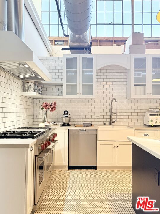 500 S Molino Street 307
