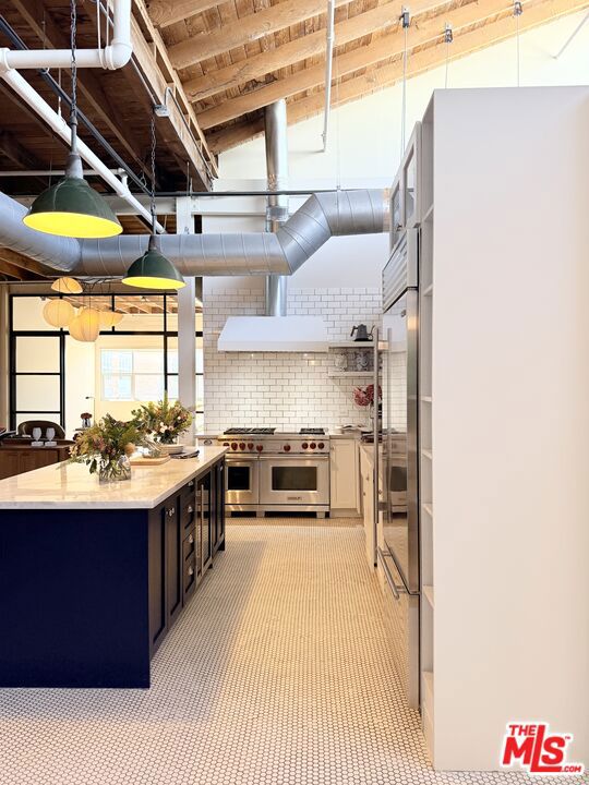 500 S Molino Street 307