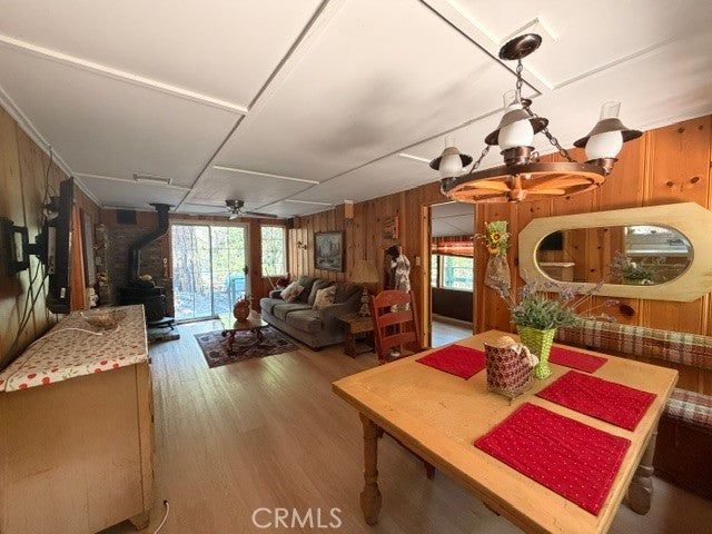 9330 Wood