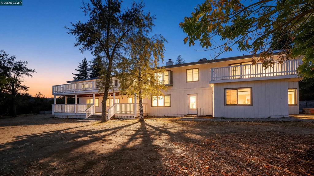 Properties 2 370 Vernal Dr
