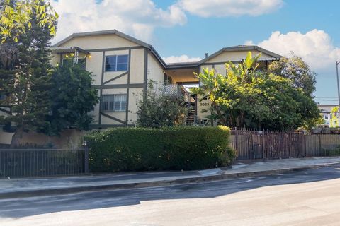 Photo of 3022 Valle Vista Drive #4, Los Angeles, CA 90065 (MLS # DW25214707)
