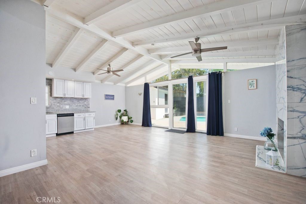 20401 Napa Street