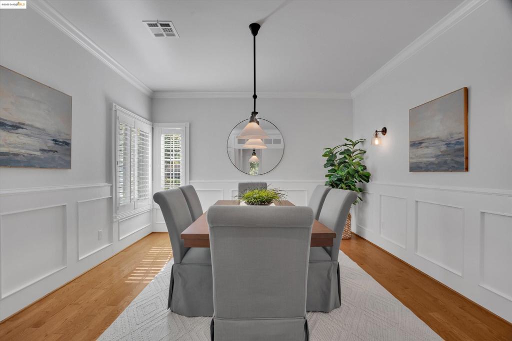 APPLE HILL ESTS - Residential