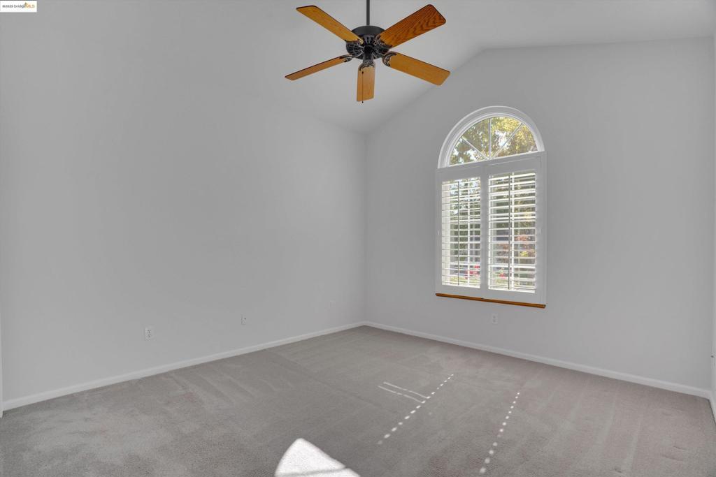 APPLE HILL ESTS - Residential