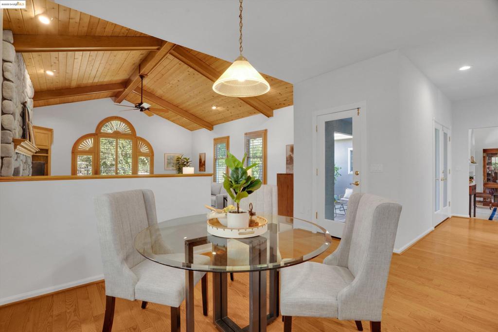 APPLE HILL ESTS - Residential