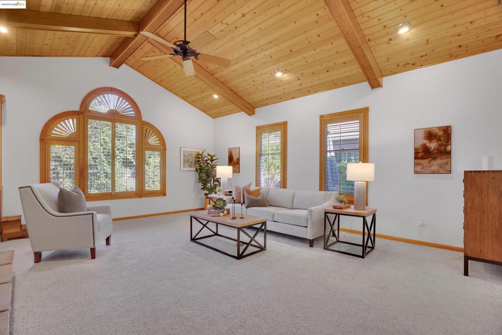 APPLE HILL ESTS - Residential