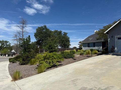 Tiny photo for 2468 Falcon Drive, Paso Robles, CA 93446 (MLS # ML82040912)