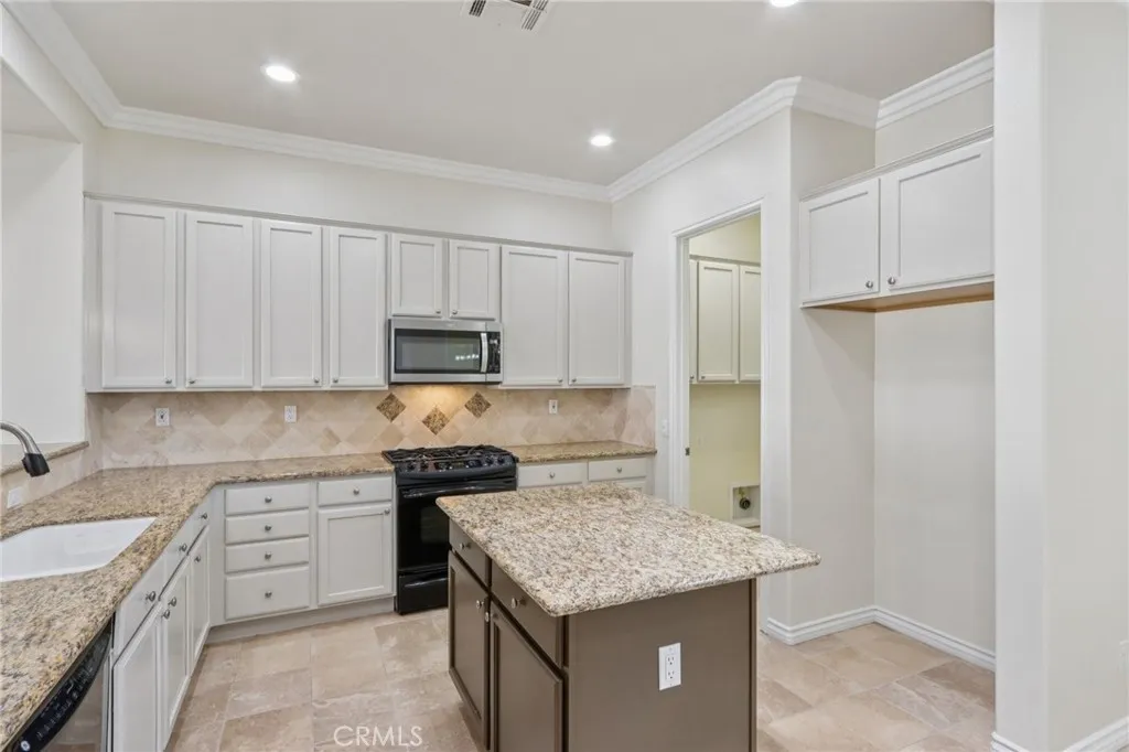 Hemet, California 92545, United States, 2 Bedrooms Bedrooms, ,2 BathroomsBathrooms,Residential,Active,170023