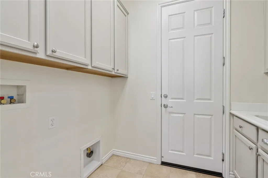 Hemet, California 92545, United States, 2 Bedrooms Bedrooms, ,2 BathroomsBathrooms,Residential,Active,170023