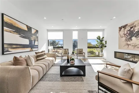 11341 Pearl St, Los Angeles, CA 90064 - MLS#: TR26014805