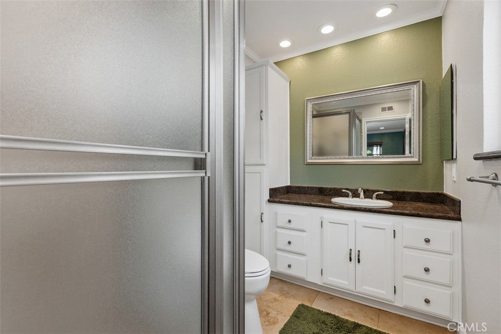 22052 Islander, Huntington Beach CA 92646 - Photo 32