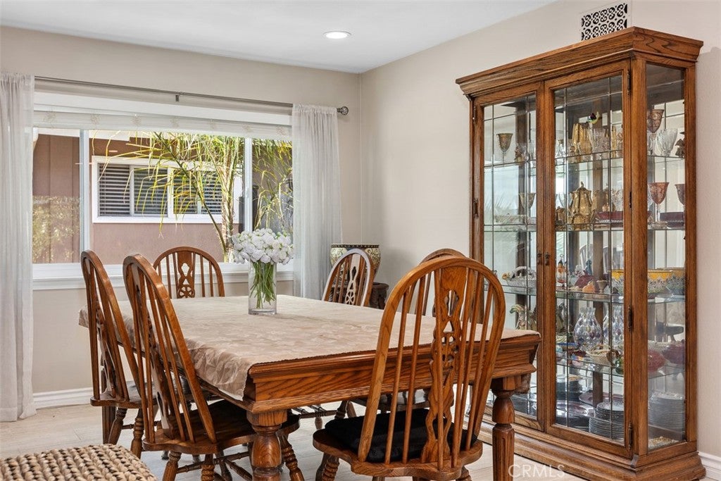 22052 Islander, Huntington Beach CA 92646 - Photo 14