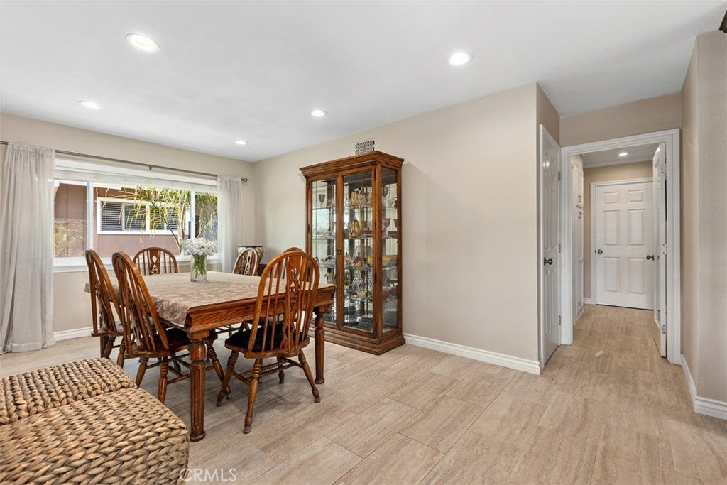22052 Islander, Huntington Beach CA 92646 - Photo 13