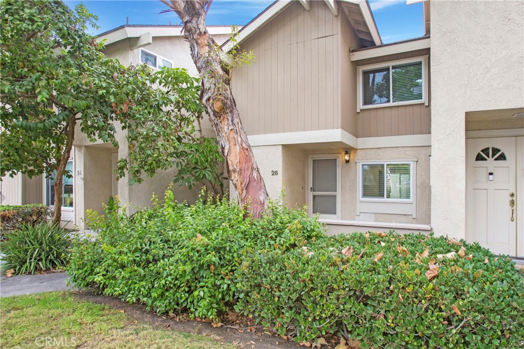 Tucked among greenbelts & mature trees, this beautifully updated 2-bedroom, 2.5 bath townhome spans 1,068 sq ft of bright, comfortable living space. Step inside to an inviting layout filled with natural light. The kitchen and dining areas open effortlessly to a private back patio oasis, complete with custom pavers and a door to access your private 2 car garage. Enjoy treetop views and the feeling of space and privacy that comes from being nestled among the greenbelts. Updated doors & windows lead to both the front and back patios, creating a seamless indoor-outdoor flow, while the newer air conditioning system keeps the interior cool and comfortable year-round.
Irvine is a neighborhood filled with amenities — from pools and parks to playgrounds and walking trails. Whether it’s morning runs along Walnut Trail, afternoons at the Harvard skate park, or quick errands to Trader Joe’s, Target, and Costco just minutes away, everything you need is right here. Easy access to the 5 and 405 freeways keeps Orange County’s best destinations within reach.
With its blend of serenity, convenience, and charm, 26 Silverwood #12 isn’t just a home — it’s a lifestyle waiting to be enjoyed.
Schedule your showing today and experience why this Irvine gem feels like a forever home.