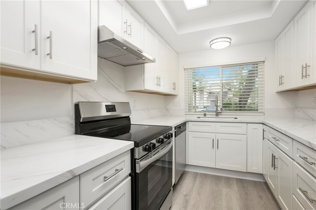 Deerfield Townhomes (DB) - Residential Lease