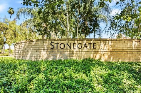 6735 Foxhall Court Riverside CA 92506