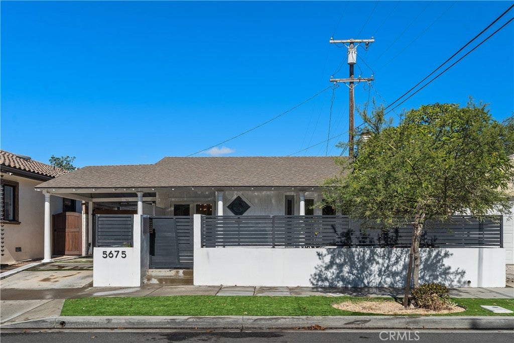 5675 E 6th St ST, Long Beach CA 90814