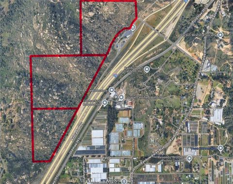 Photo of 0 Old Highway 395, Fallbrook, CA 92028 (MLS # SW25143614)