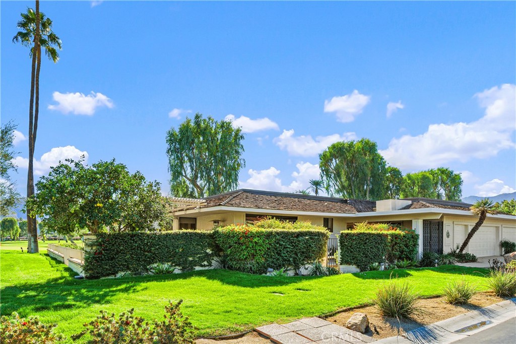 The Springs C.C. (32198) - Residential