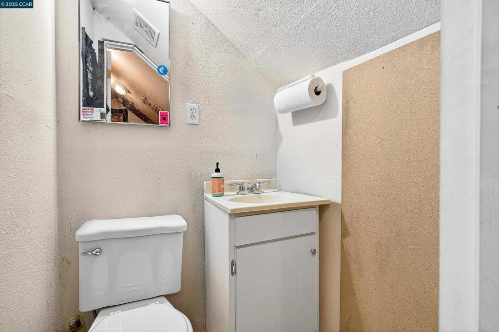 PINOLE VALLEY - Residential