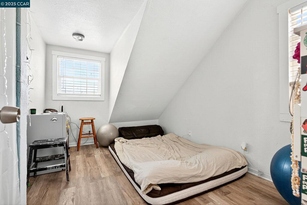 PINOLE VALLEY - Residential