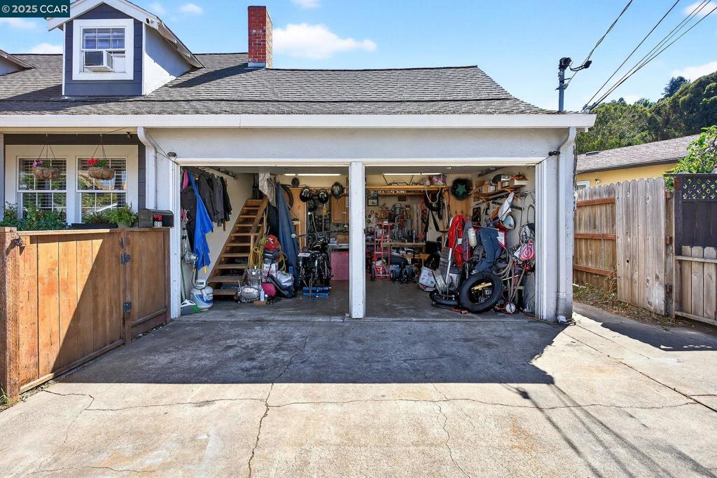 PINOLE VALLEY - Residential